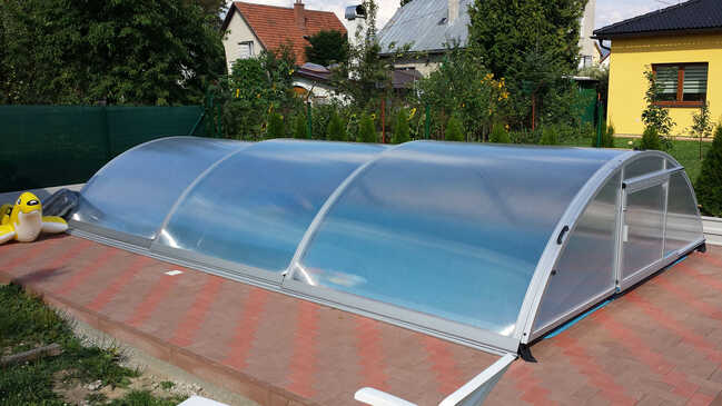 bazen hotovo 01