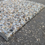Vymývaná dlažba 40×30×2 cm -1 vymytá hrana – Obrázok 2